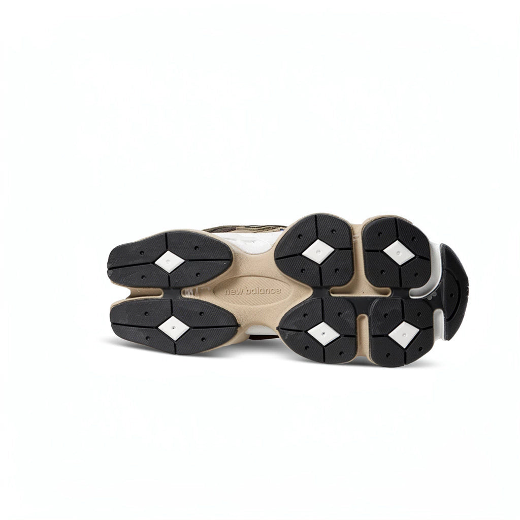 Tênis New Balance 9060 Feminino