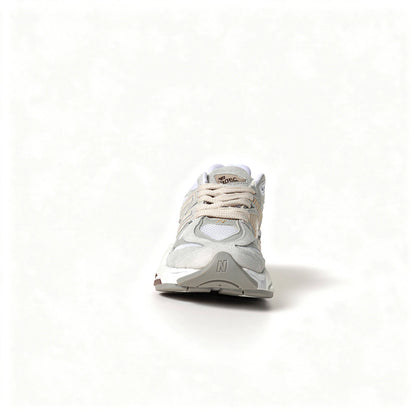 Tênis New Balance 9060 Feminino