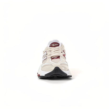 Tênis New Balance 9060 Feminino