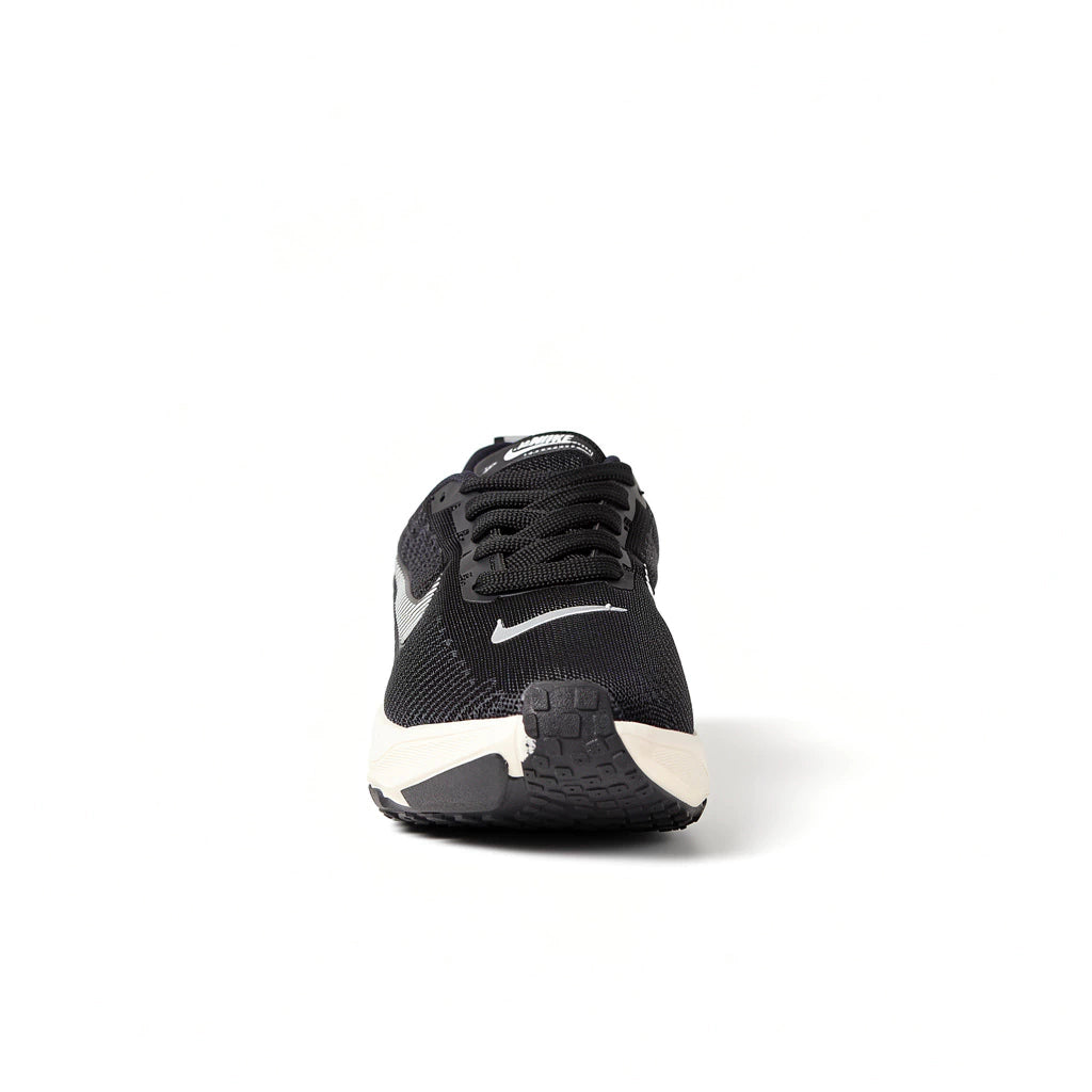 Tênis Nike Invincible Run 3 Feminino