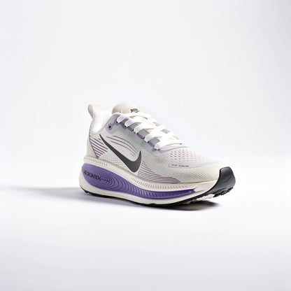 Tênis Nike Vomero 18