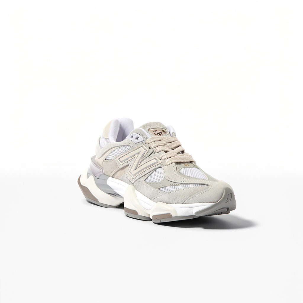 Tênis New Balance 9060 Feminino