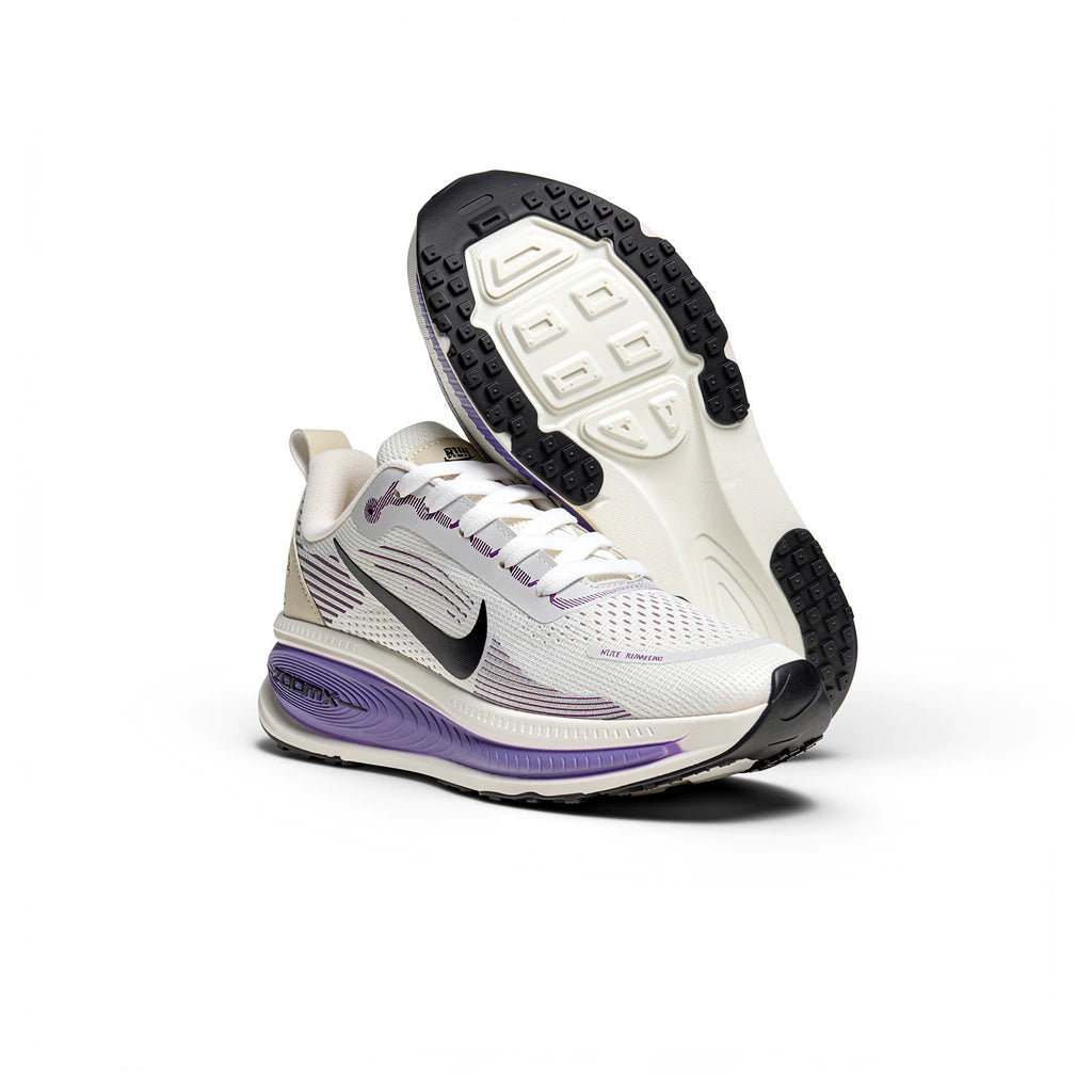 Tênis Nike Vomero 18