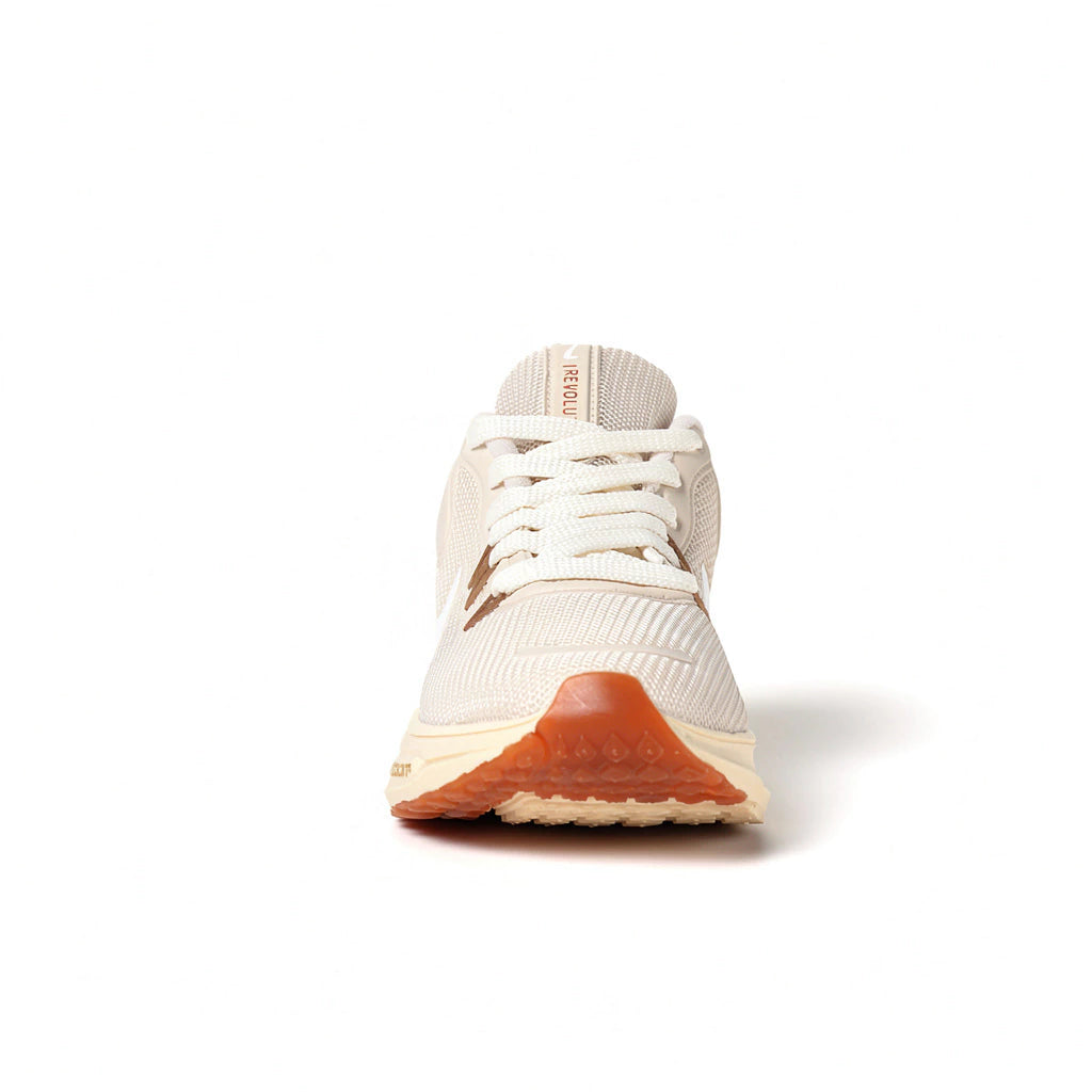 Tênis Nike Zoom Revolution Feminino