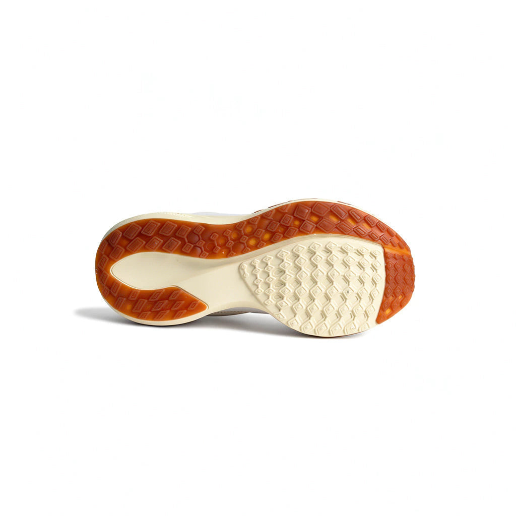 Tênis Nike Zoom Revolution Feminino