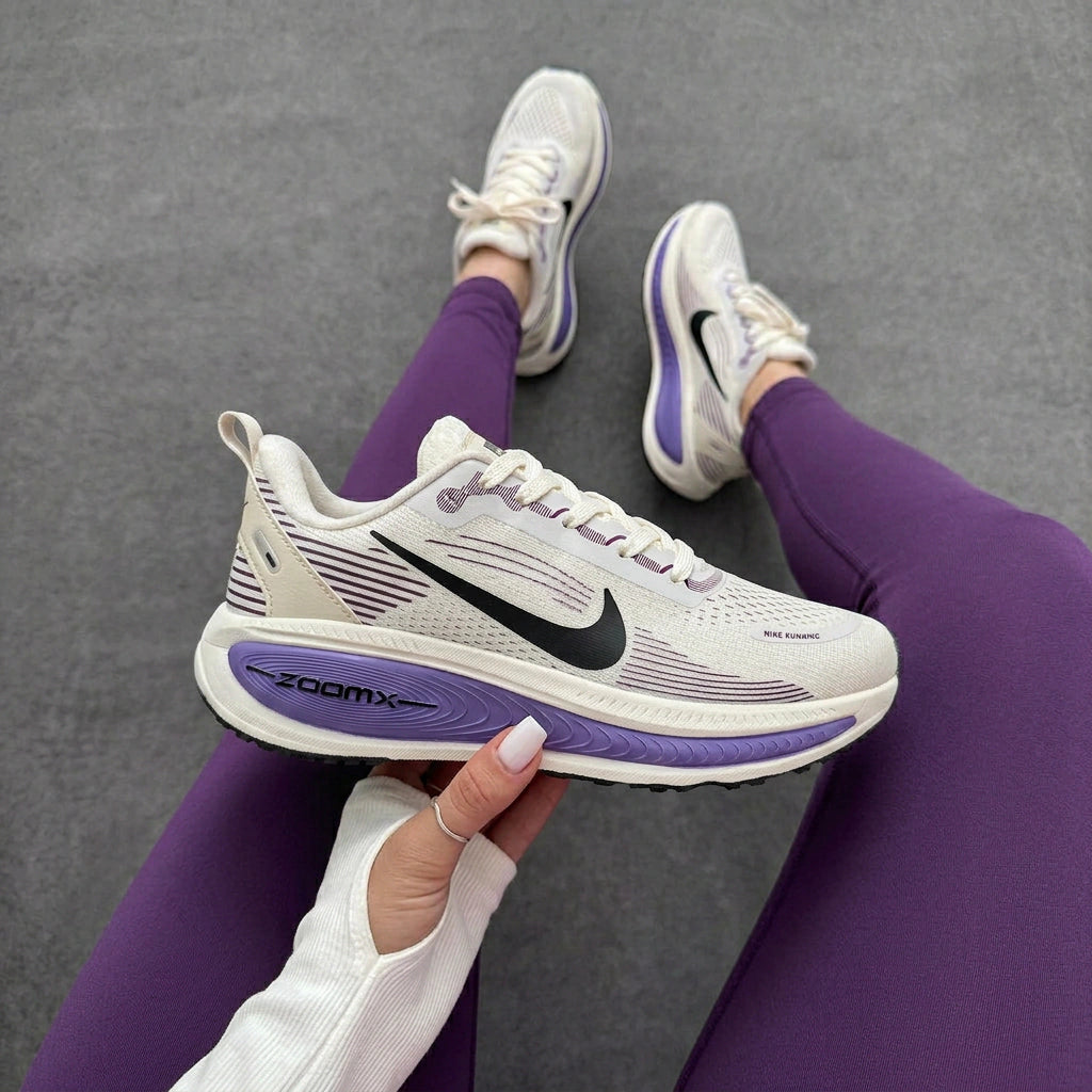 Tênis Nike Vomero 18