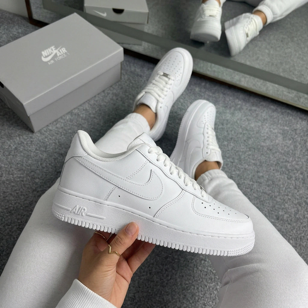 Tênis Nike Air Force 1 Feminino