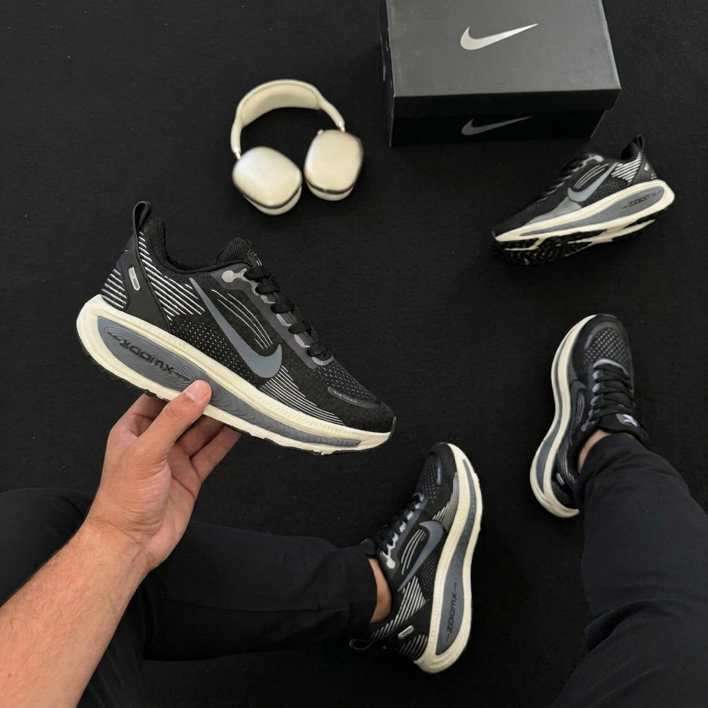 Tênis Nike Vomero