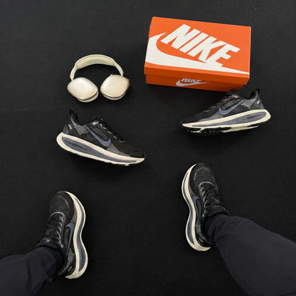 Tênis Nike Vomero